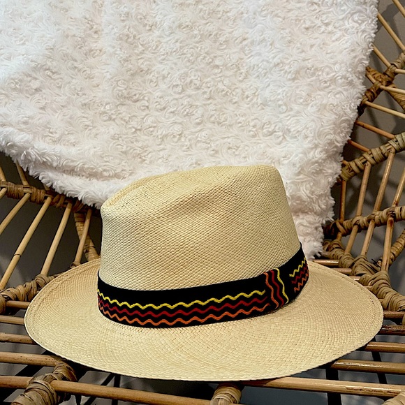 Handmade Genuine Panama Hats 100% Toquilla Straw Fiona Fedora Sz M UNISEX